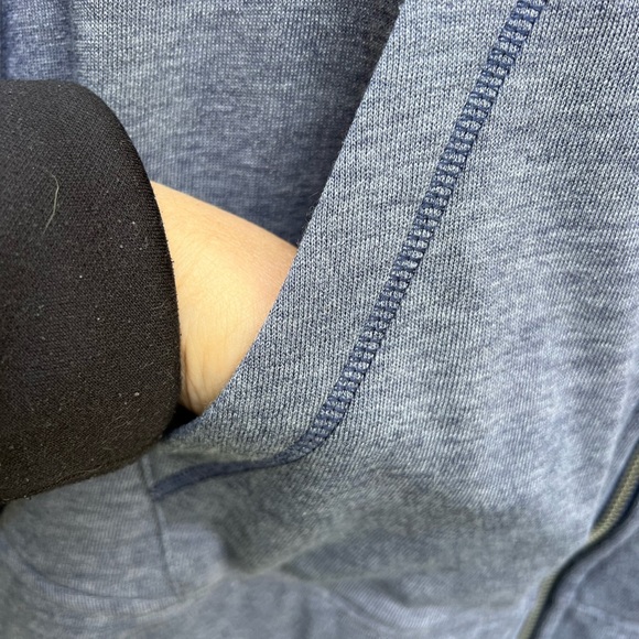 Modelo Blue Embroidered Full Zip Sweatshirt Large - Picture 6 of 9